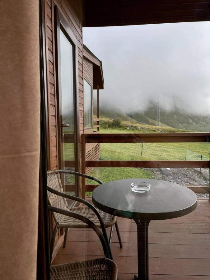 Kazbegi Twins Hotel Exterior photo