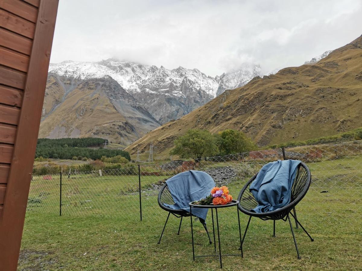 Kazbegi Twins Hotel Exterior photo